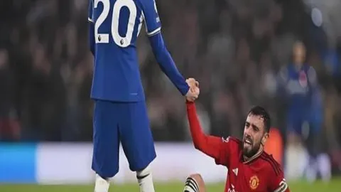 【NBA激战再传捷报！昨夜湖人对决马刺，连胜辉煌再续篇章】